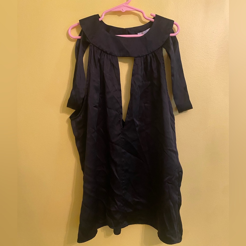 CHRISTOPHER DEANE Women's  100% Silk Black Halter Cold Shoulder Top US 8